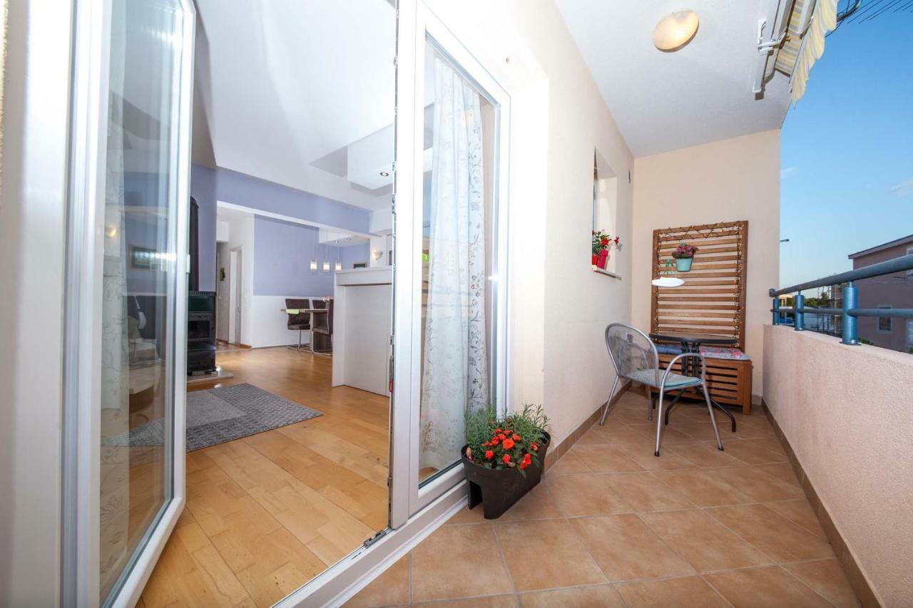 מאקרסקה Apartment Sarena מראה חיצוני תמונה