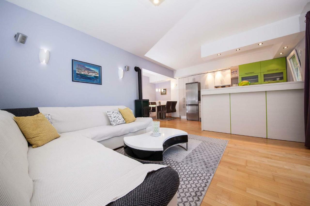 מאקרסקה Apartment Sarena מראה חיצוני תמונה